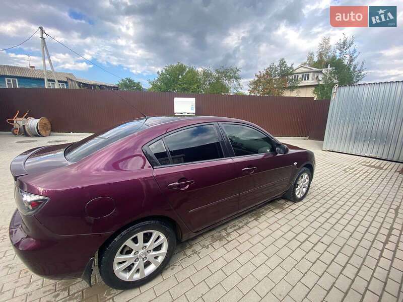 Седан Mazda 3 2008 в Глибокій