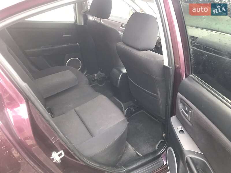 Седан Mazda 3 2008 в Глибокій