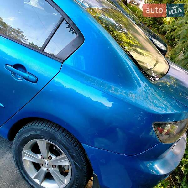 Седан Mazda 3 2005 в Хмельницком