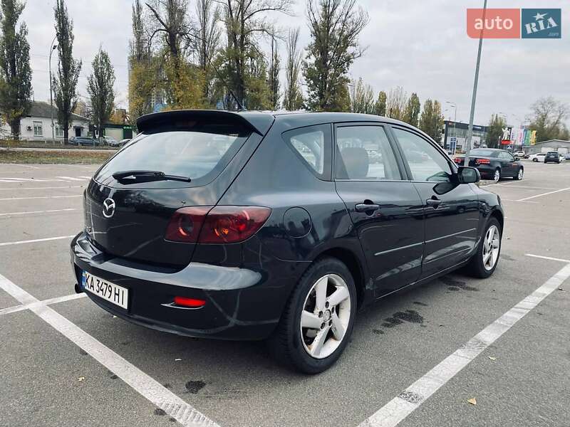 Хэтчбек Mazda 3 2004 в Киеве