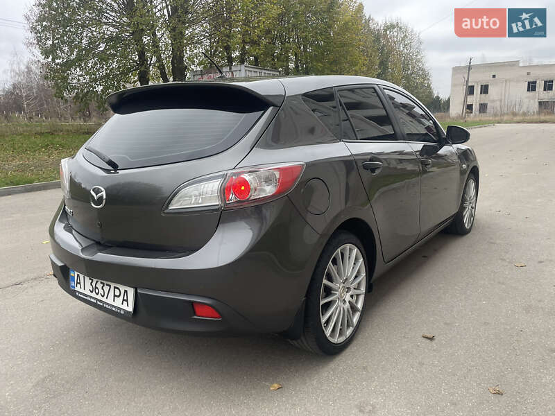 Хэтчбек Mazda 3 2009 в Богуславе