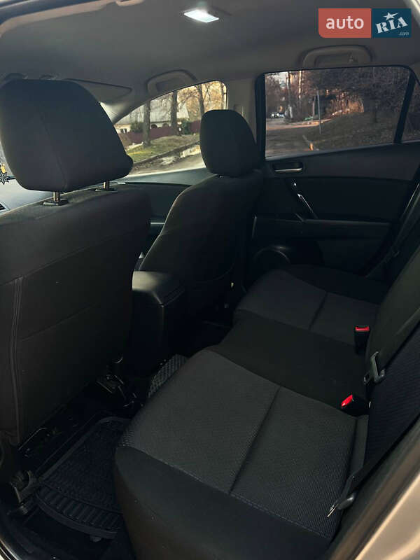 Хэтчбек Mazda 3 2009 в Житомире