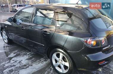 Хэтчбек Mazda 3 2005 в 