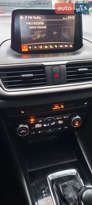 Седан Mazda 3 2016 в Києві фото 10 Седан Mazda 3 2016 в Києві