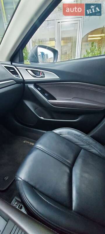 Седан Mazda 3 2016 в Києві фото 13 Седан Mazda 3 2016 в Києві