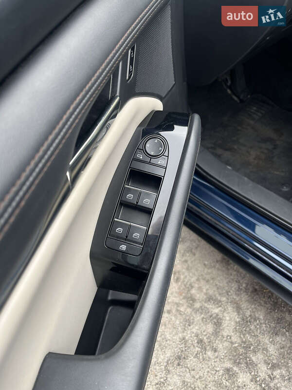 Седан Mazda 3 2020 в Дніпрі фото 10 Седан Mazda 3 2020 в Дніпрі