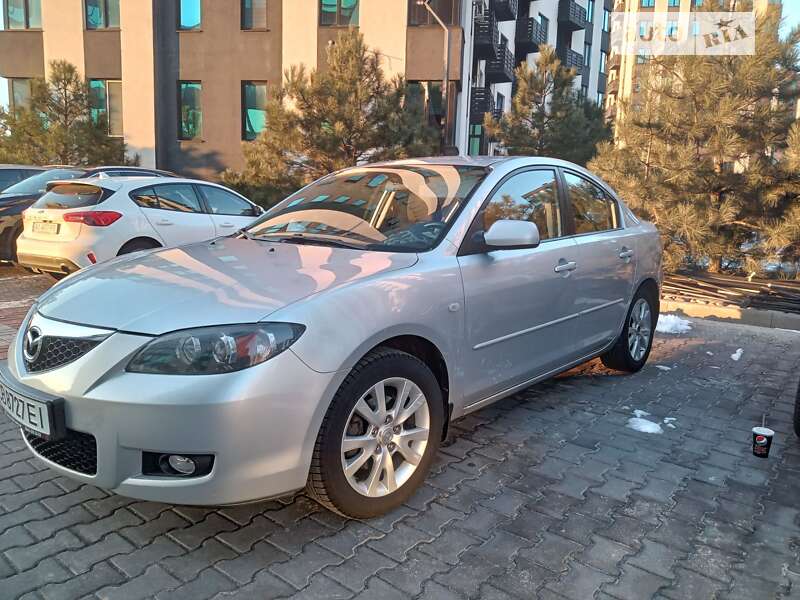 Седан Mazda 3 2007 в Киеве