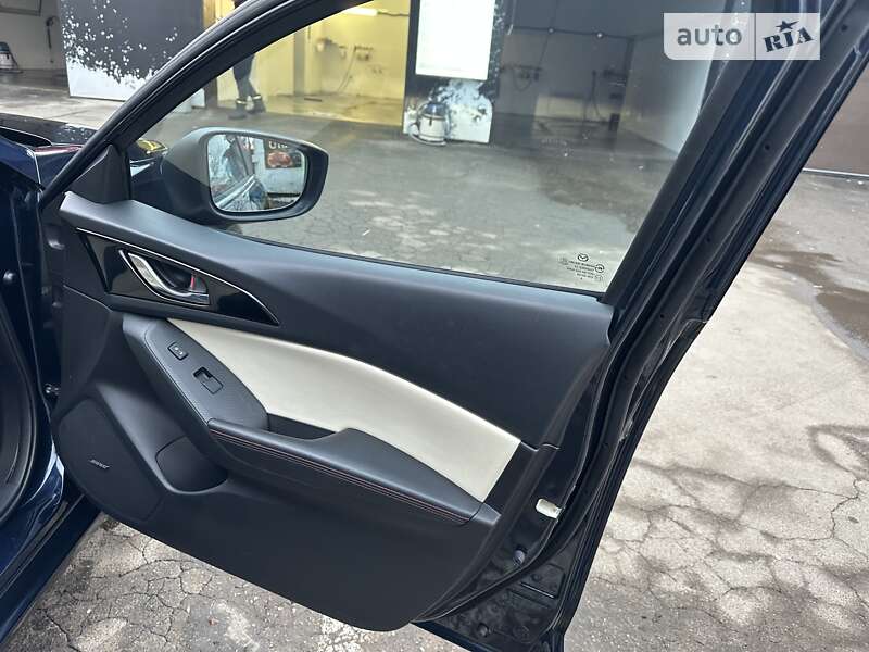 Хетчбек Mazda 3 2014 в Києві фото 51 Хетчбек Mazda 3 2014 в Києві