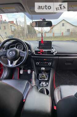 Седан Mazda 3 2014 в Пустомитах