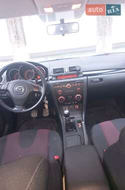 Хэтчбек Mazda 3 2005 в Киеве