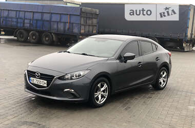 Седан Mazda 3 2016 в 