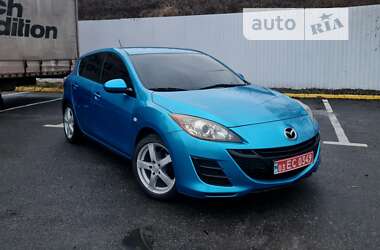 Хэтчбек Mazda 3 2010 в Ужгороде