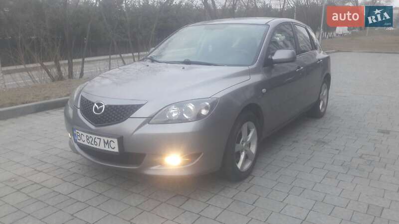 Хэтчбек Mazda 3 2005 в Новояворовске