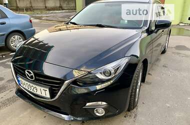 Седан Mazda 3 2015 в Слов'янську