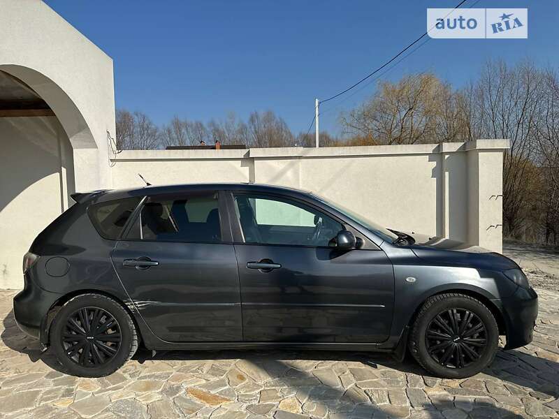 Хетчбек Mazda 3 2009 в Києві фото 3 Хетчбек Mazda 3 2009 в Києві