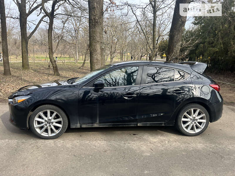 Хетчбек Mazda 3 2016 в Одесі