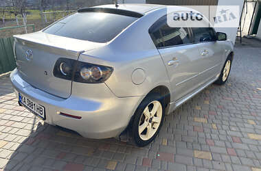 Седан Mazda 3 2007 в Умані