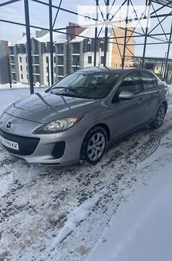 Седан Mazda 3 2012 в Виннице