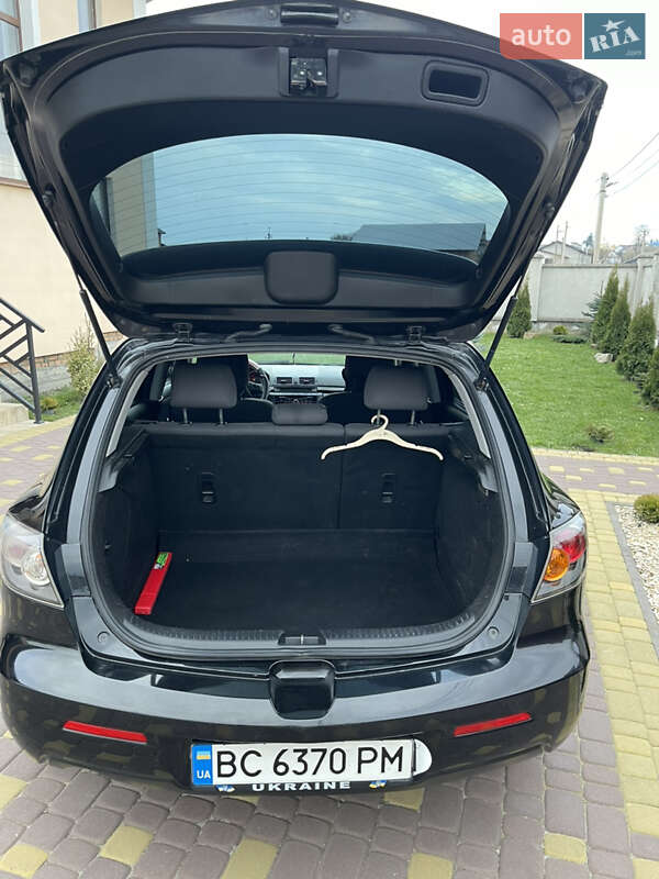 Хэтчбек Mazda 3 2008 в Львове