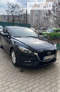 Седан Mazda 3 2018 в Сумах