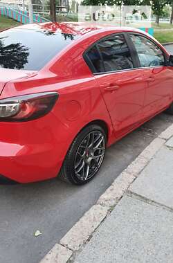 Седан Mazda 3 2010 в Киеве