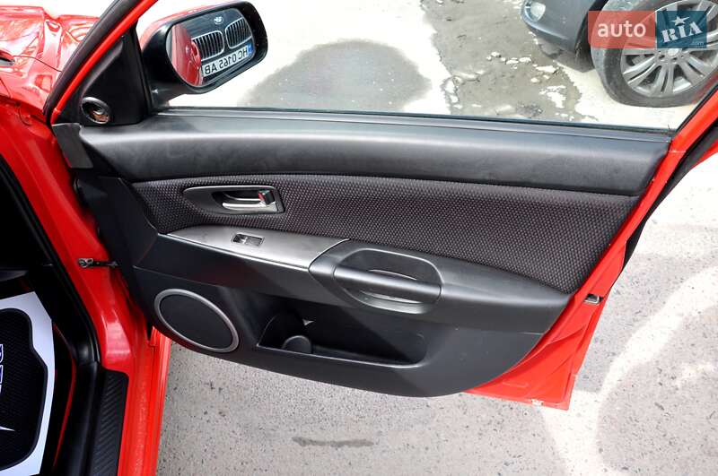 Хэтчбек Mazda 3 2007 в Львове