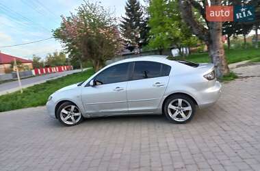 Седан Mazda 3 2007 в Ужгороді