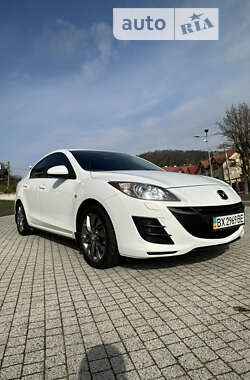 Седан Mazda 3 2010 в Львове