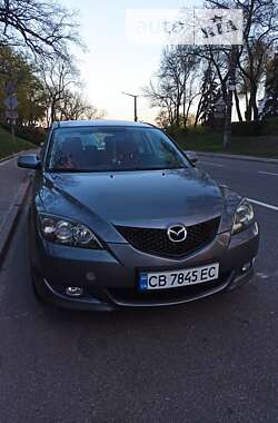 Хетчбек Mazda 3 2004 в Чернігові