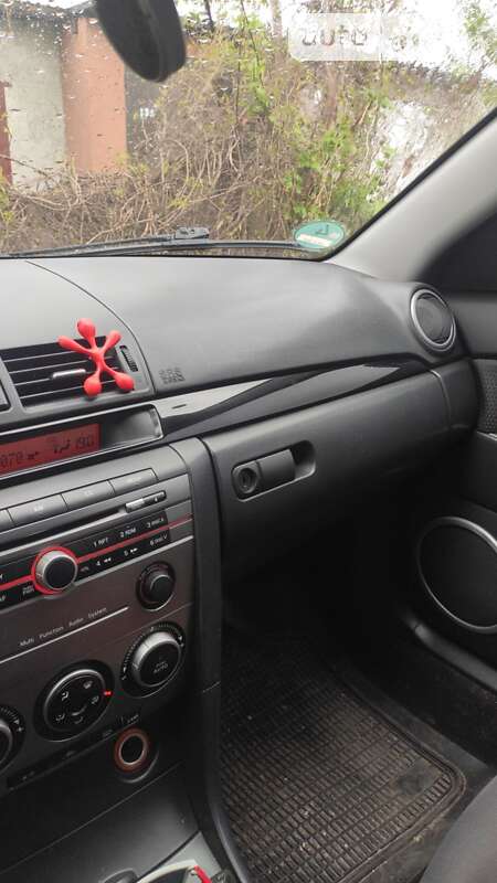 Хетчбек Mazda 3 2007 в Житомирі
