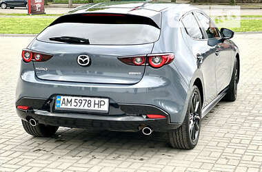 Хэтчбек Mazda 3 2022 в Житомире
