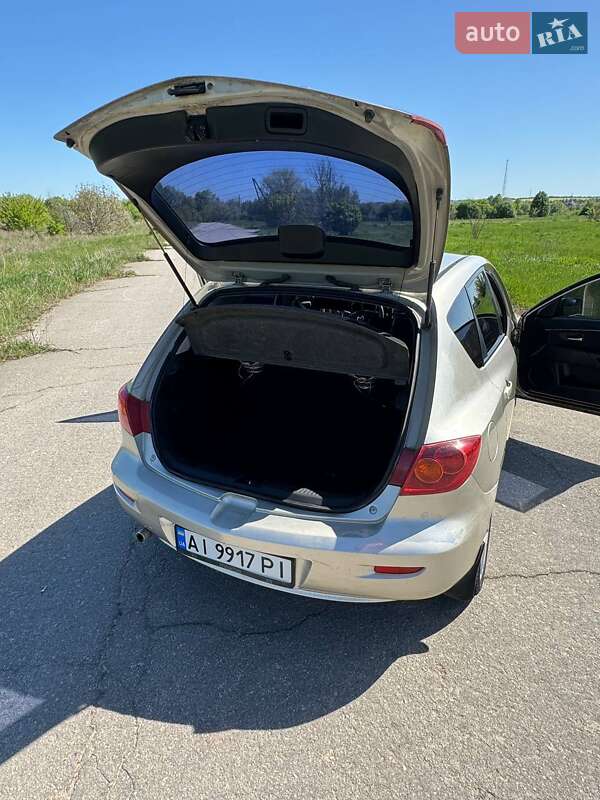 Хетчбек Mazda 3 2004 в Миронівці