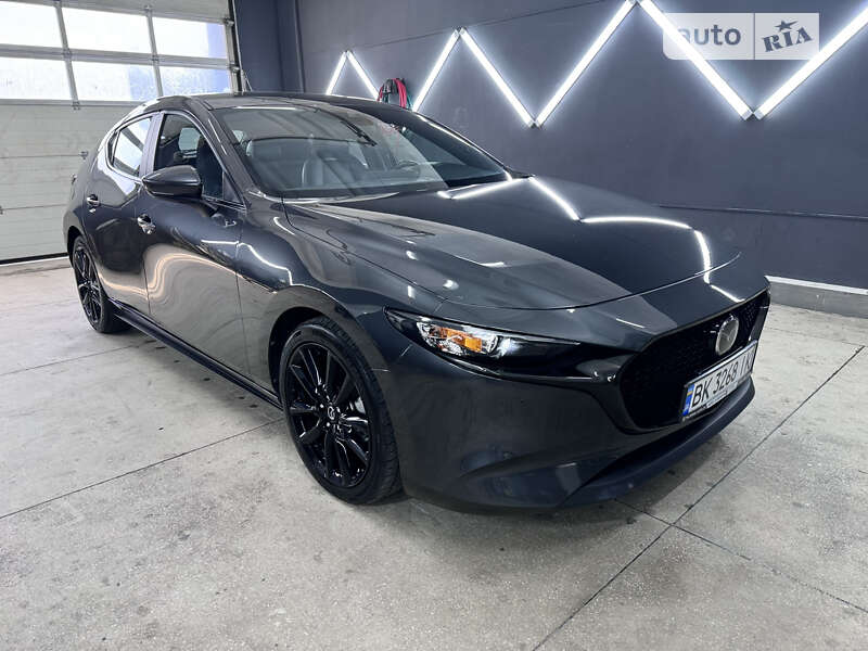 Mazda 3 2018