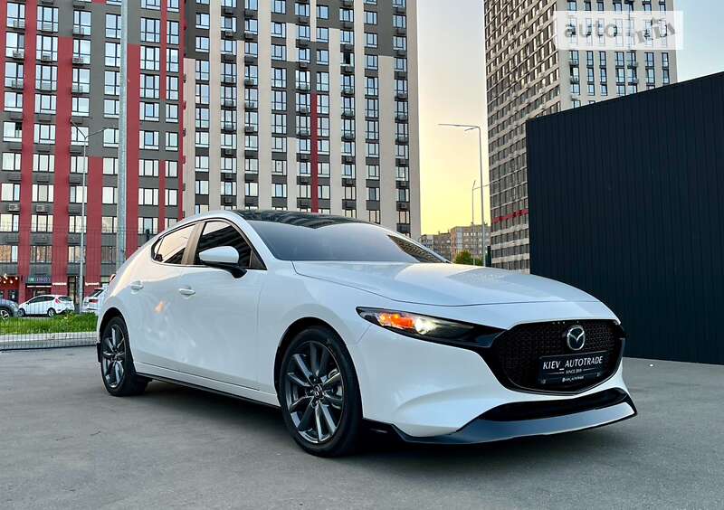 Продажа Mazda 3 2020 JM1BPAMM8L1168572 - история авто на auto.ria.com