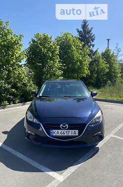 Седан Mazda 3 2015 в Софіївській Борщагівці