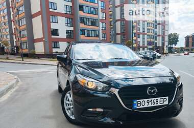 Седан Mazda 3 2016 в Тернополі