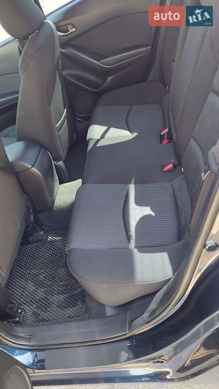 Седан Mazda 3 2014 в Запорожье