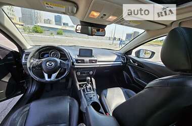 Хэтчбек Mazda 3 2013 в Киеве