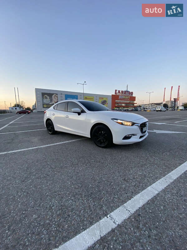Седан Mazda 3 2018 в Черновцах фото 6 Седан Mazda 3 2018 в Черновцах