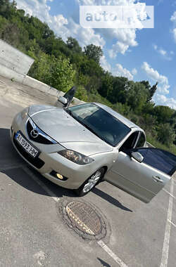 Седан Mazda 3 2007 в Буче