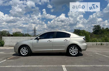 Седан Mazda 3 2007 в Буче