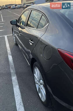Седан Mazda 3 2017 в Львове