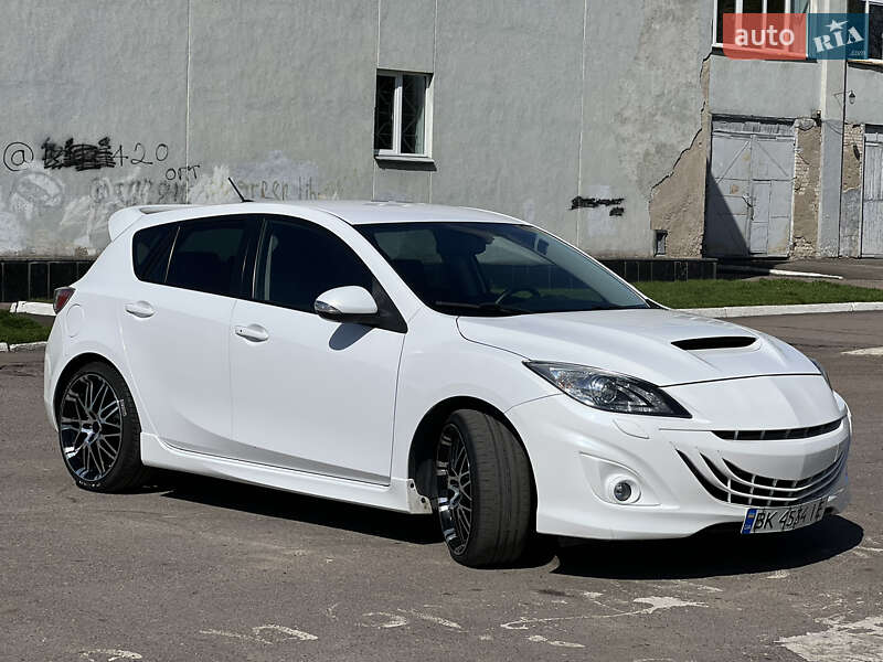 Хетчбек Mazda 3 2010 в Рівному