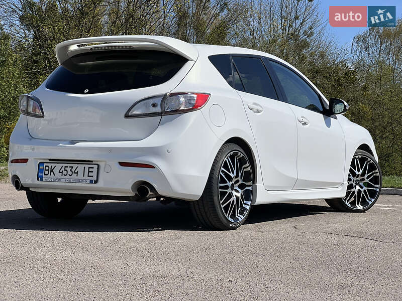 Хетчбек Mazda 3 2010 в Рівному