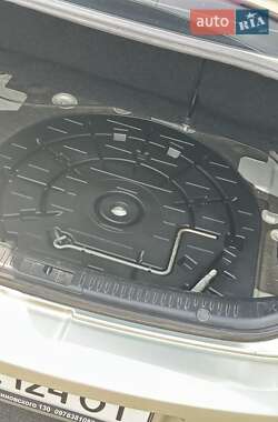Седан Mazda 3 2008 в 