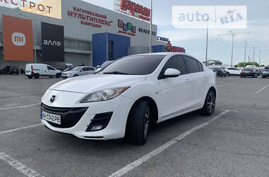 Седан Mazda 3 2010 в Дніпрі