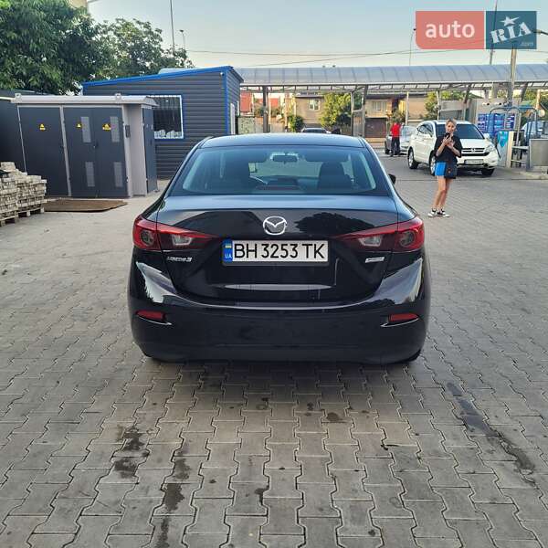Седан Mazda 3 2017 в Одессе