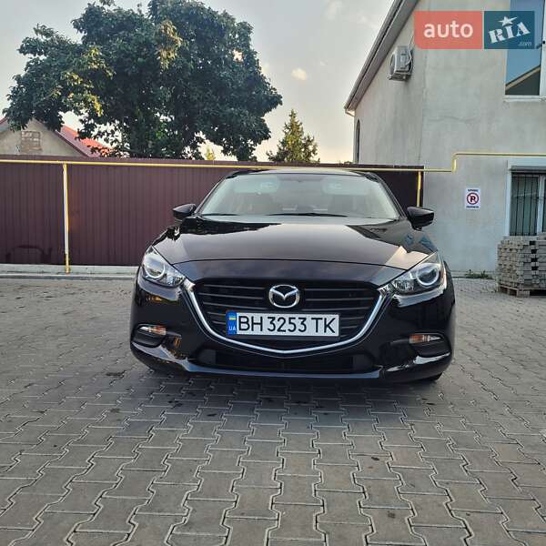 Седан Mazda 3 2017 в Одессе