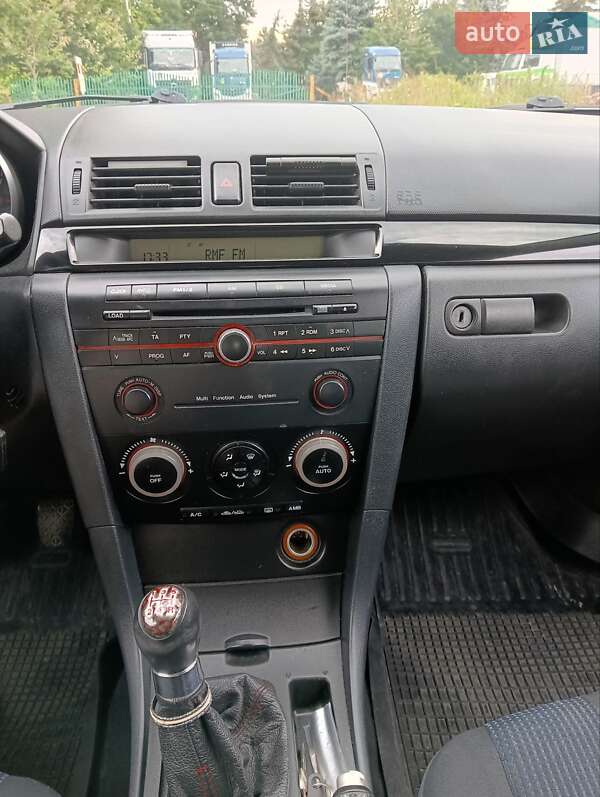 Хэтчбек Mazda 3 2005 в Львове
