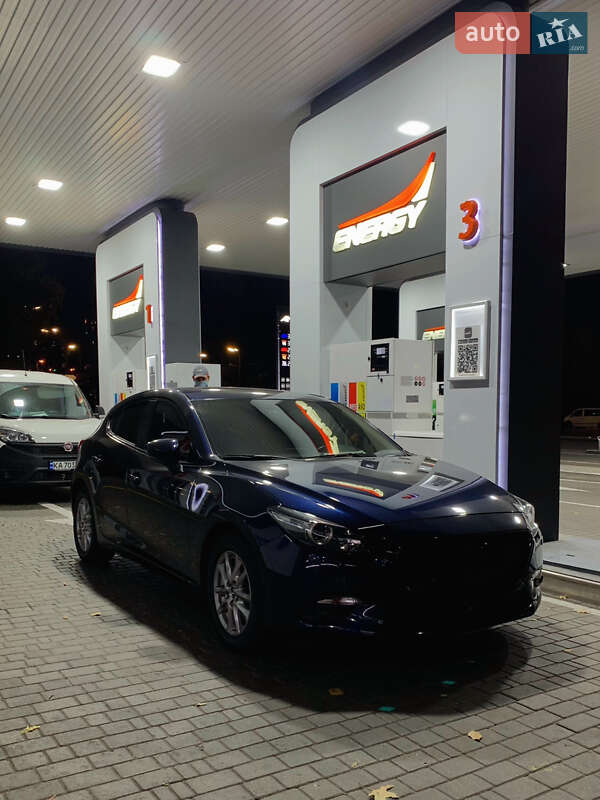 Хетчбек Mazda 3 2017 в Києві